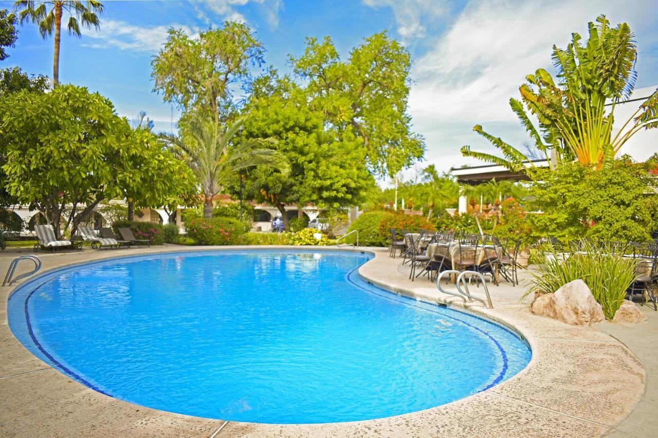 Hotel Del Rio Навохоа Екстериор снимка