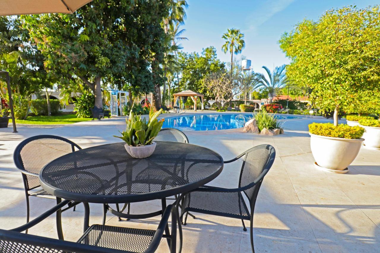 Hotel Del Rio Навохоа Екстериор снимка